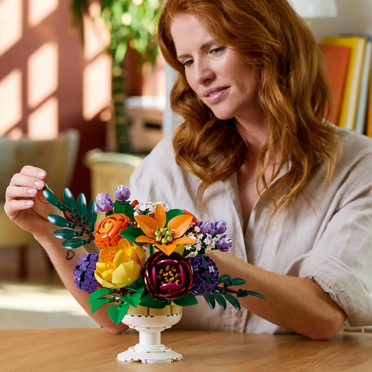 LEGO® Flower Arrangement - 10345 - Image 10